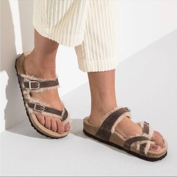 🆕 Birkenstock Shearling Leather Sandals - Picture 6 of 8